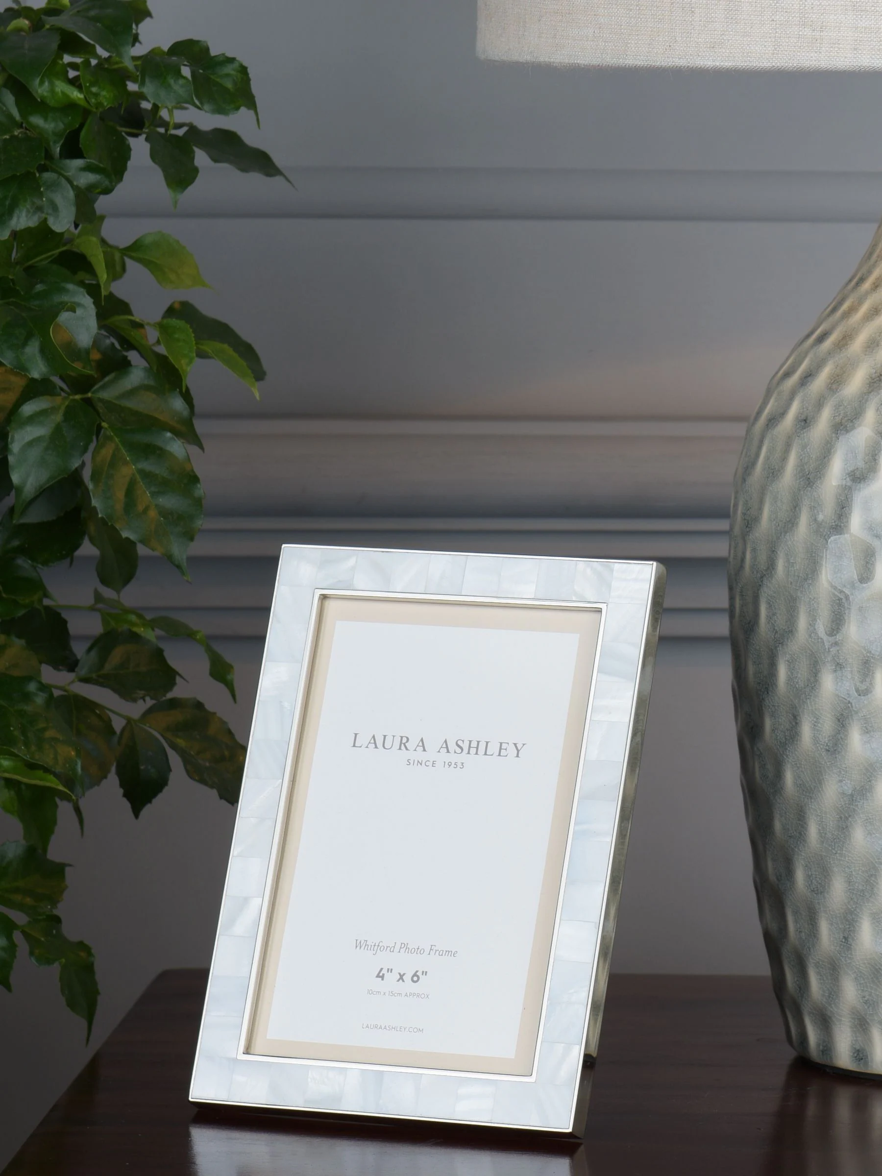 Laura Ashley Whitford vernikkelde fotolijst