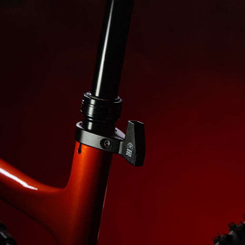 Stick Drive - Collier De Selle - Lampe arrière vélo