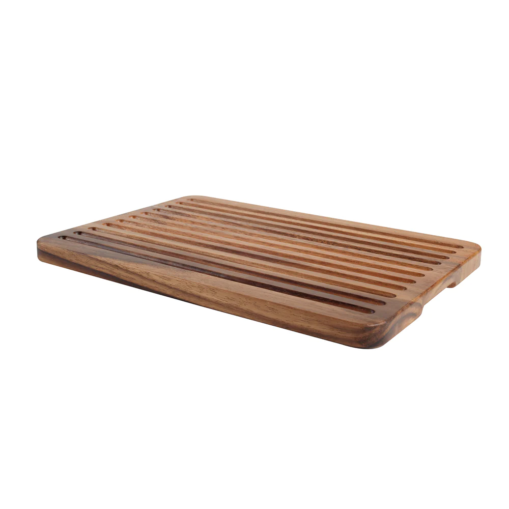 Planche à pain 36x25x2 cm en acacia T&G Woodware