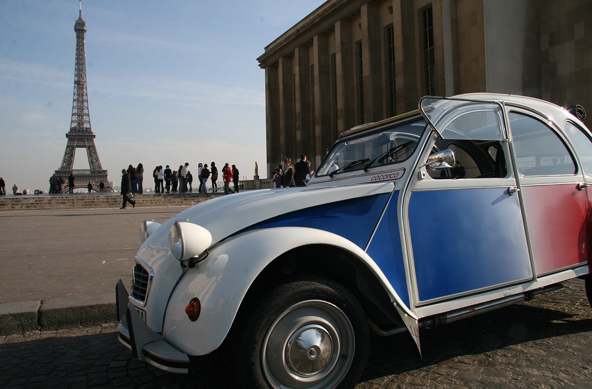 Paris Sightseeing in der Ente