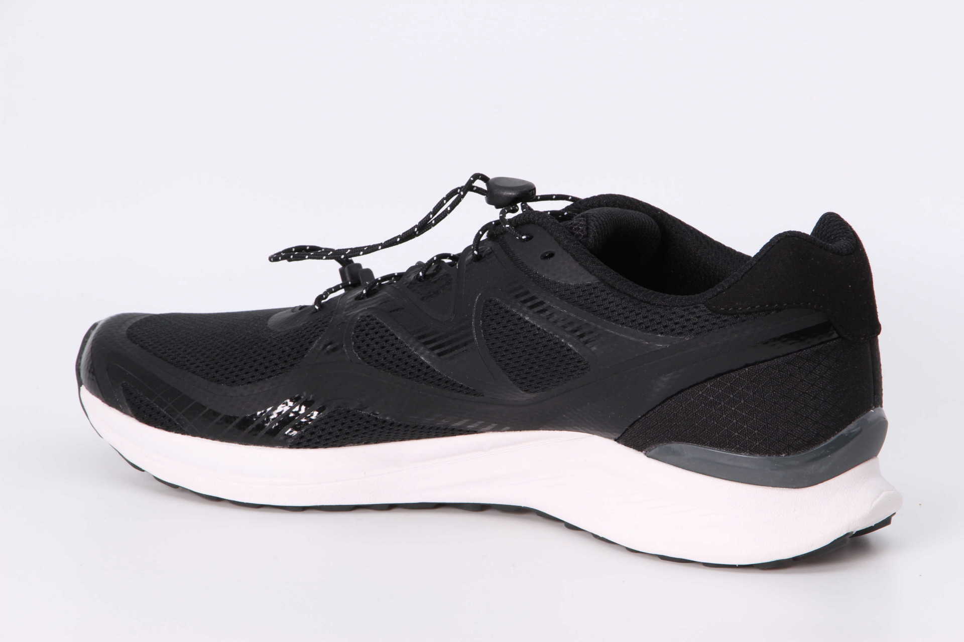 Merrell Skyquest Trek black