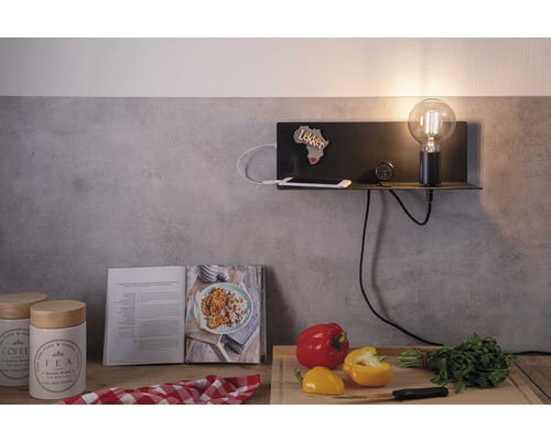 Wandlamp met plank + USB-aansluiting, 1-lamp, HxBxD 13x40x17 cm, Devara zwart met schakelaar