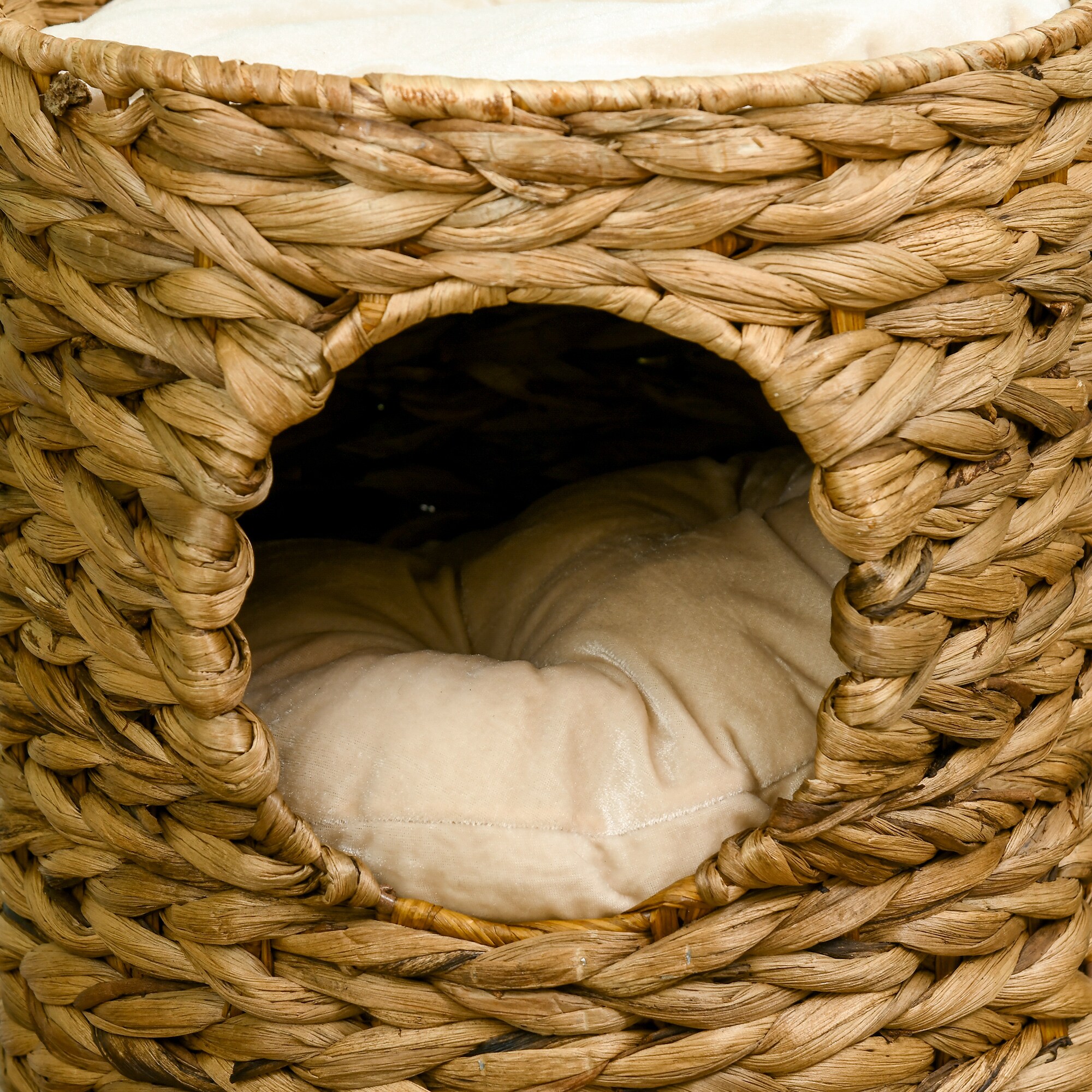 PawHut Katzenturm mit Kissen und 2 Eingängenen braun 32L x 32B x 47H cm