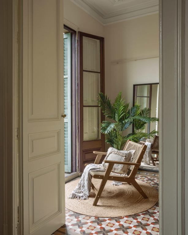 Kave Home Geralda fauteuil donker