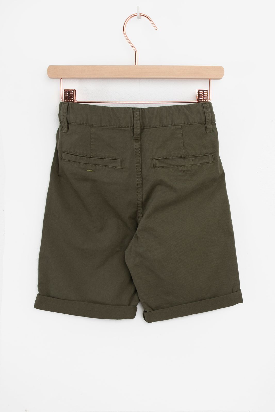 Donkergroene chino shorts