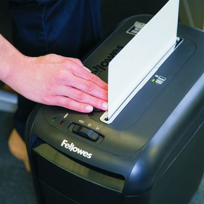 Fellowes Powershred 60CS - destructeur de documents coupe croisée - 10 feuilles - Corbeille 22 litres