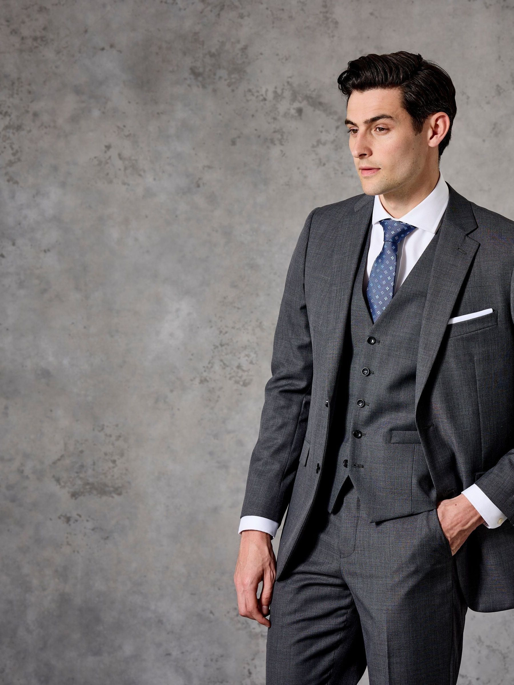 Skopes Farnham Single Breasted Suit: Waistcoat
