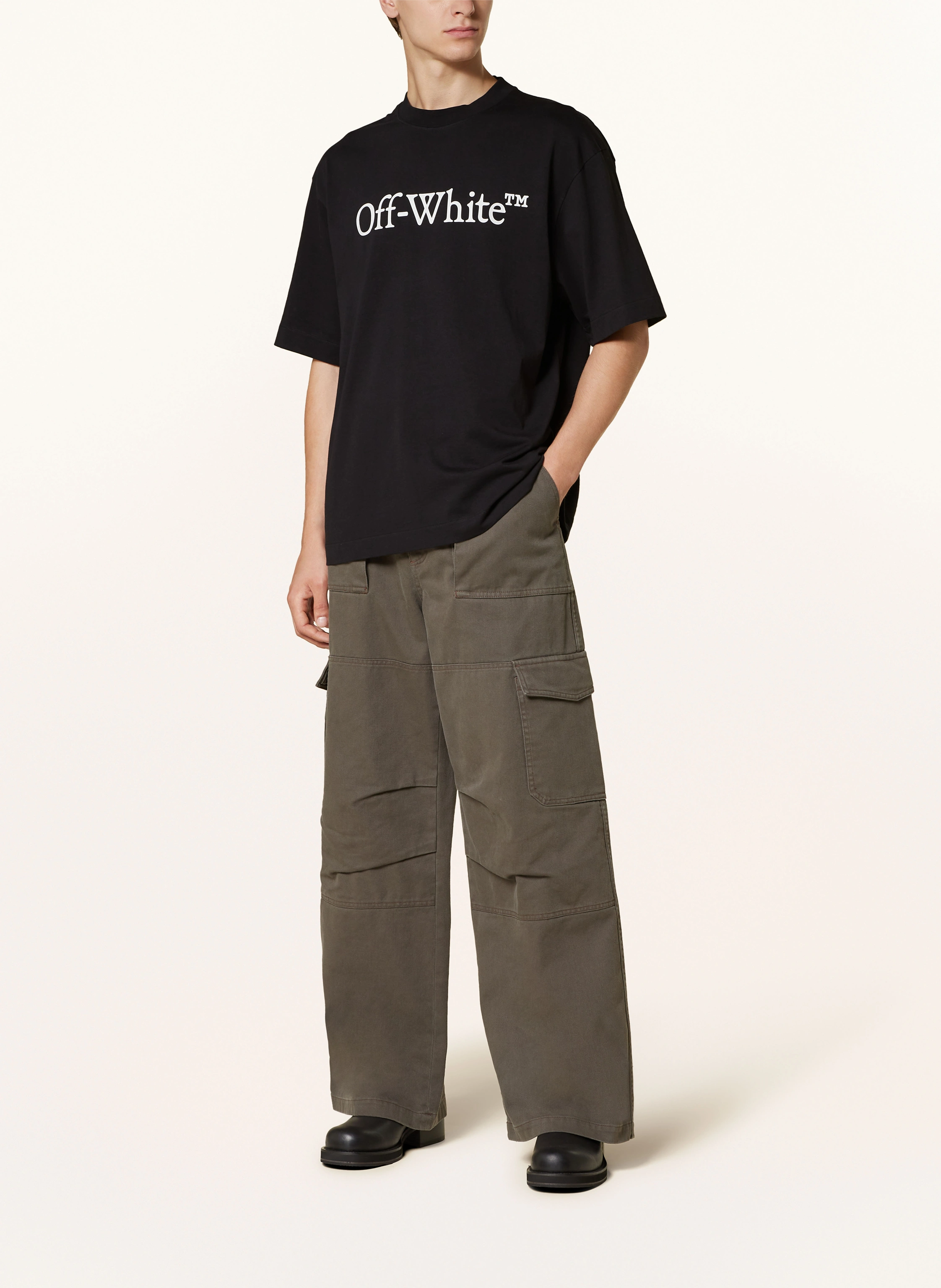 Off-White T-Shirt BIG BOOKISH SKATE