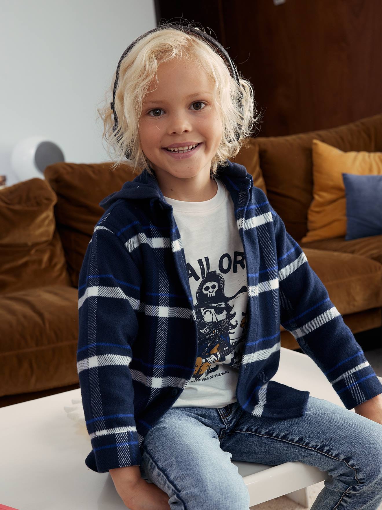 Camisa de flanela azul marinho com capuz e estampa xadrez grande para meninos