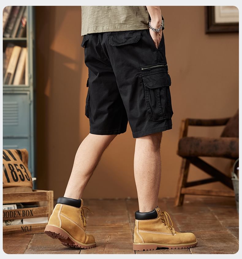 Savenne - Mid Rise Plain Cargo Shorts