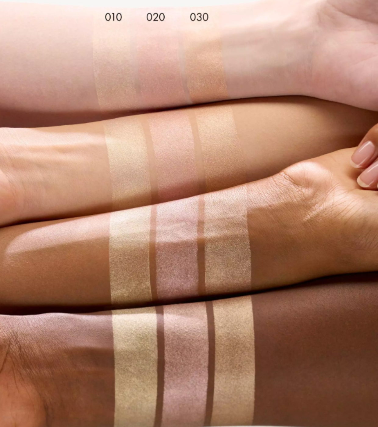 Catrice - Iluminador Líquido More Than Glow - 010: Pearl Glaze