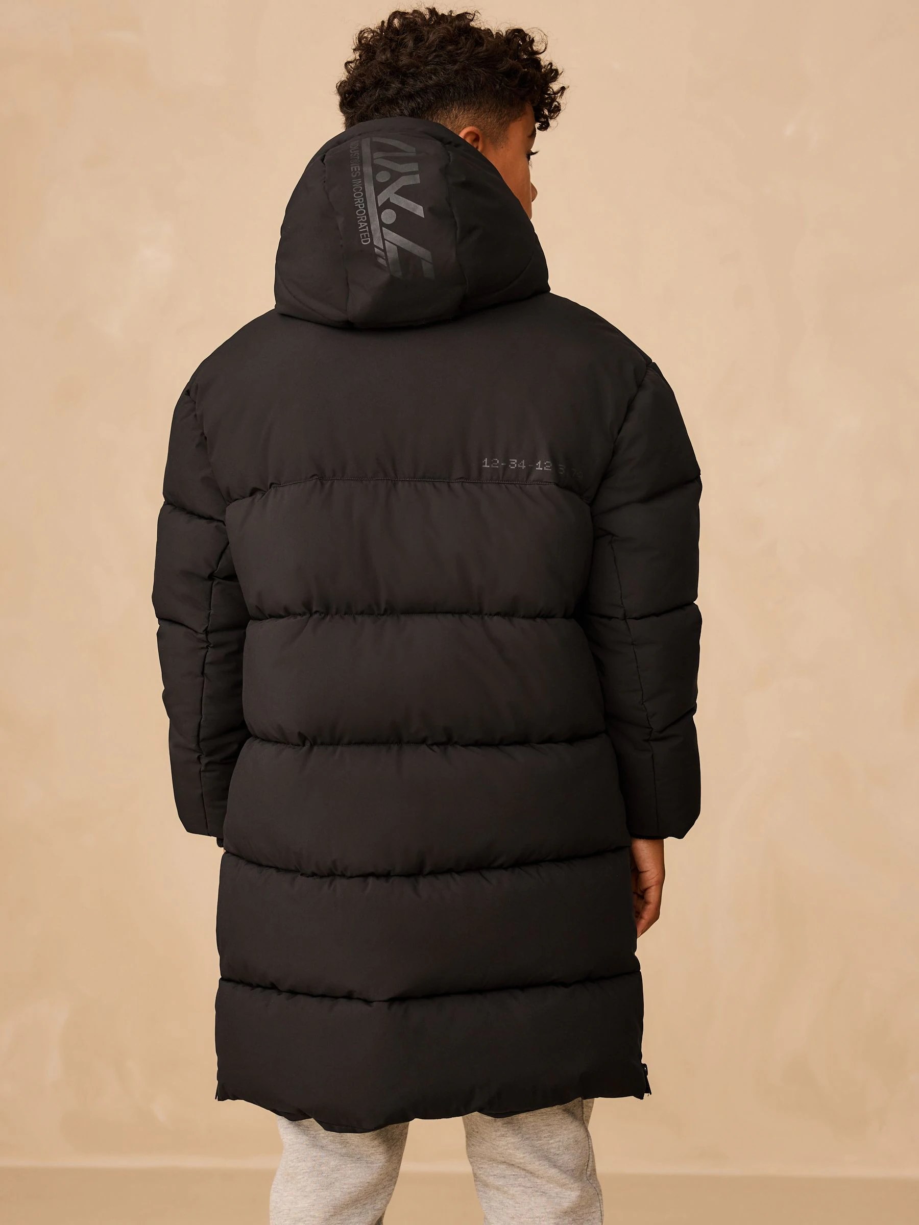 Zwart - Longline Shower Resistant Padded Coat (3-17yrs)