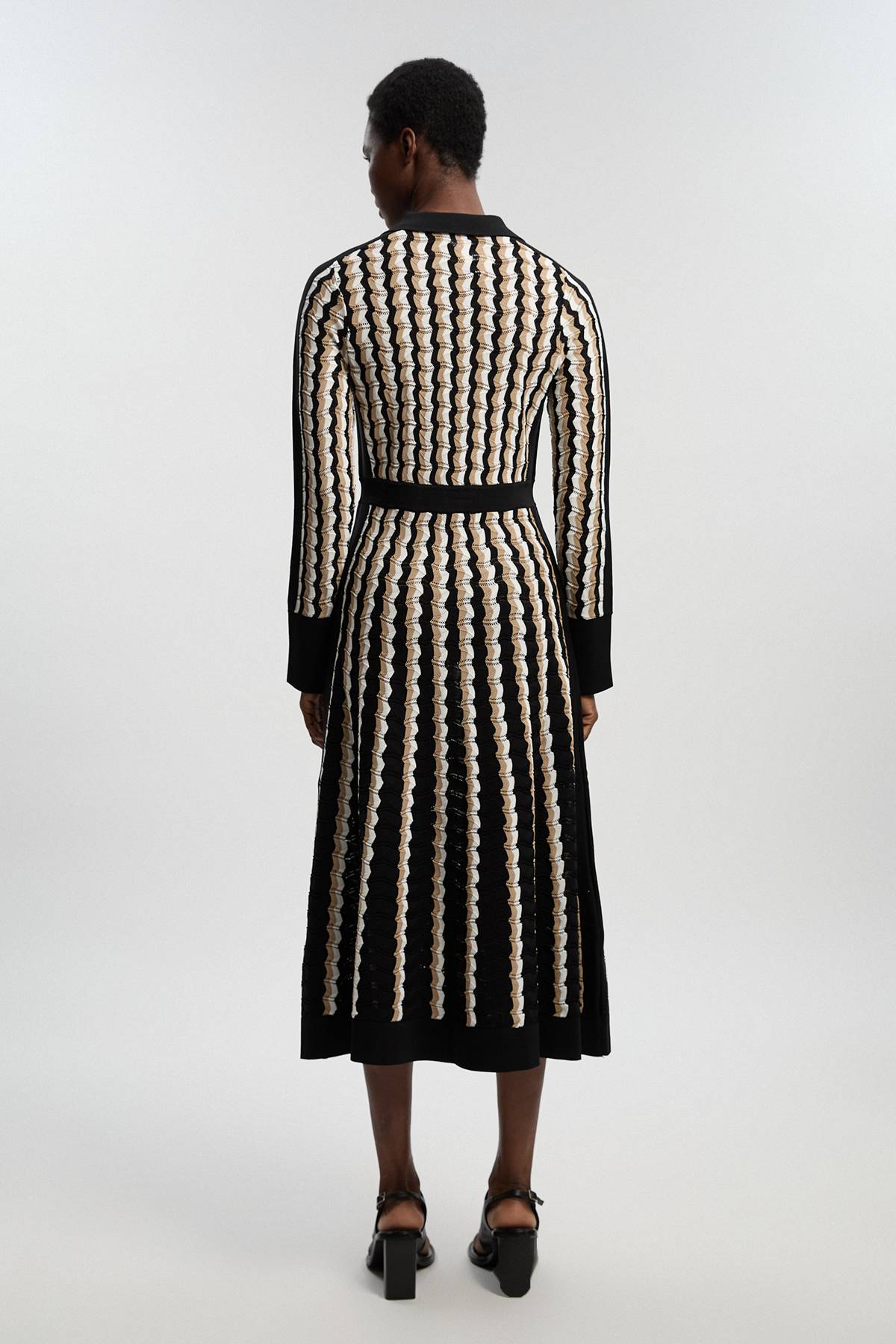 KarenMillen Robe Midi En Maille Pointelle À Col Contrastant