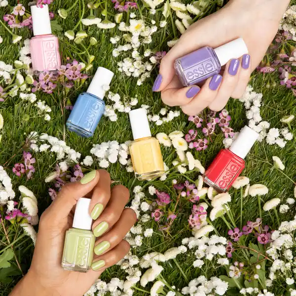 Nagellack Nr. 976 go wild flower
