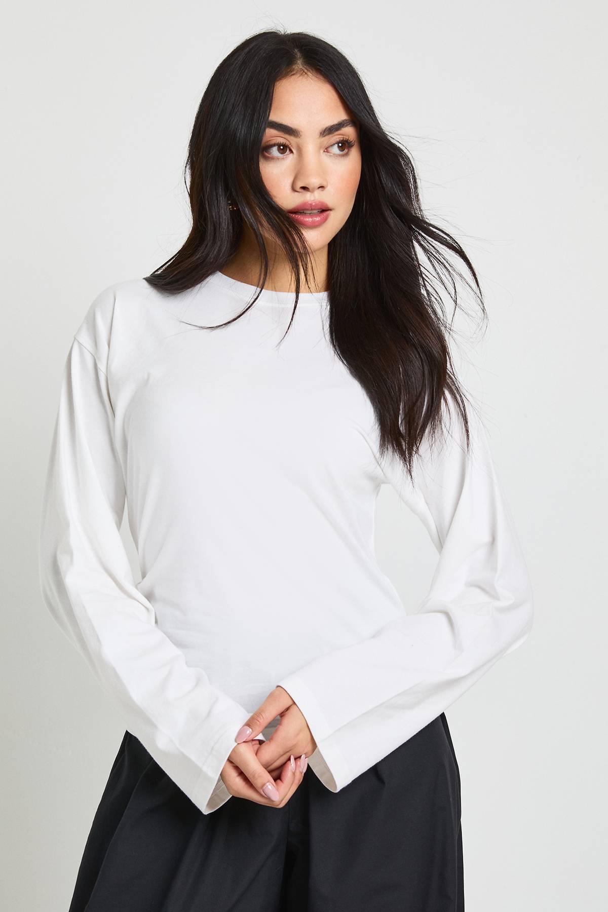 boohoo Haut à Manches Évasées et Taille Cintrée