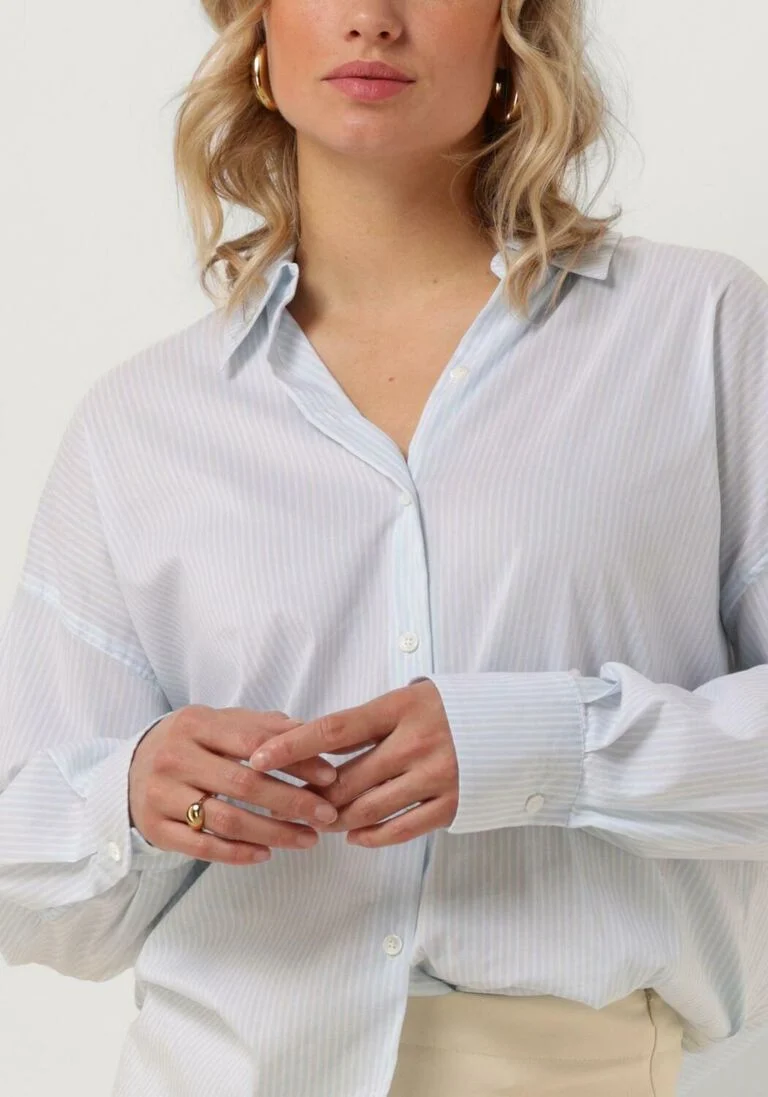 DRYKORN lichtblauwe drykorn blouse effie