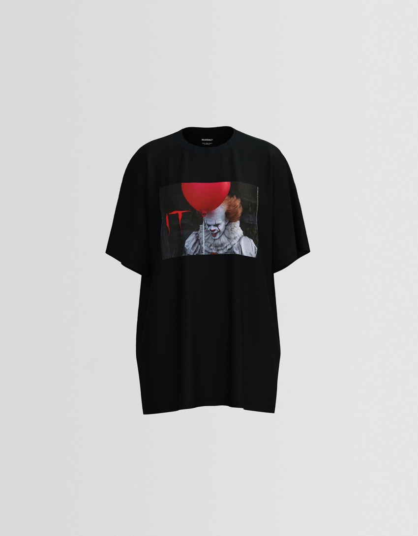 Camiseta oversized de manga curta com estampa de TI