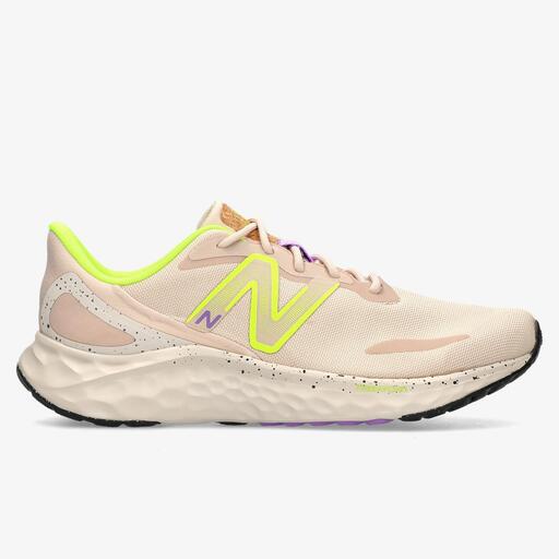 New Balance Aris