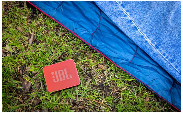 JBL GO Essential 2 bærbar højttaler (rød)