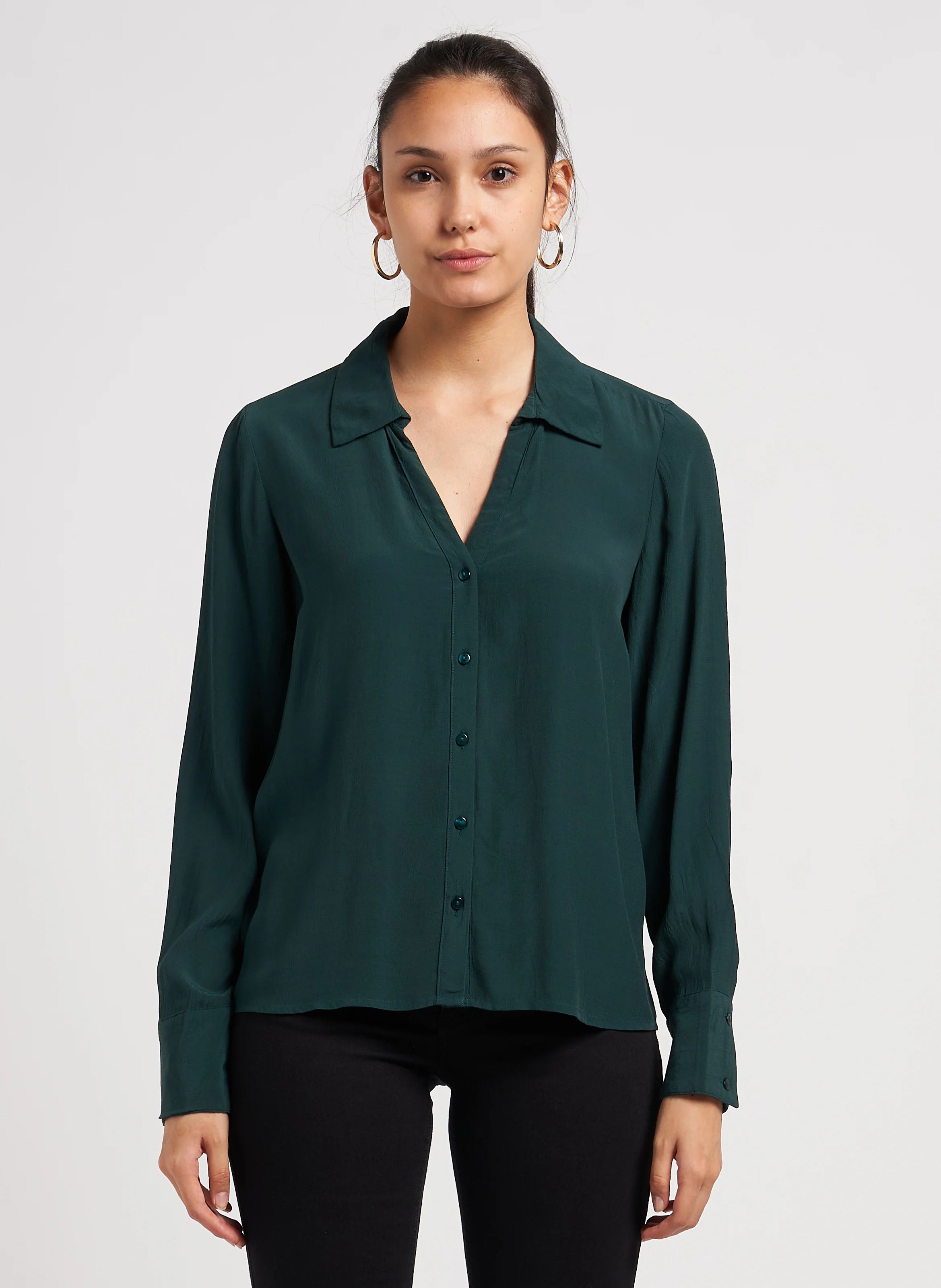 FINI - Chemise droite à encolure classique | Vert