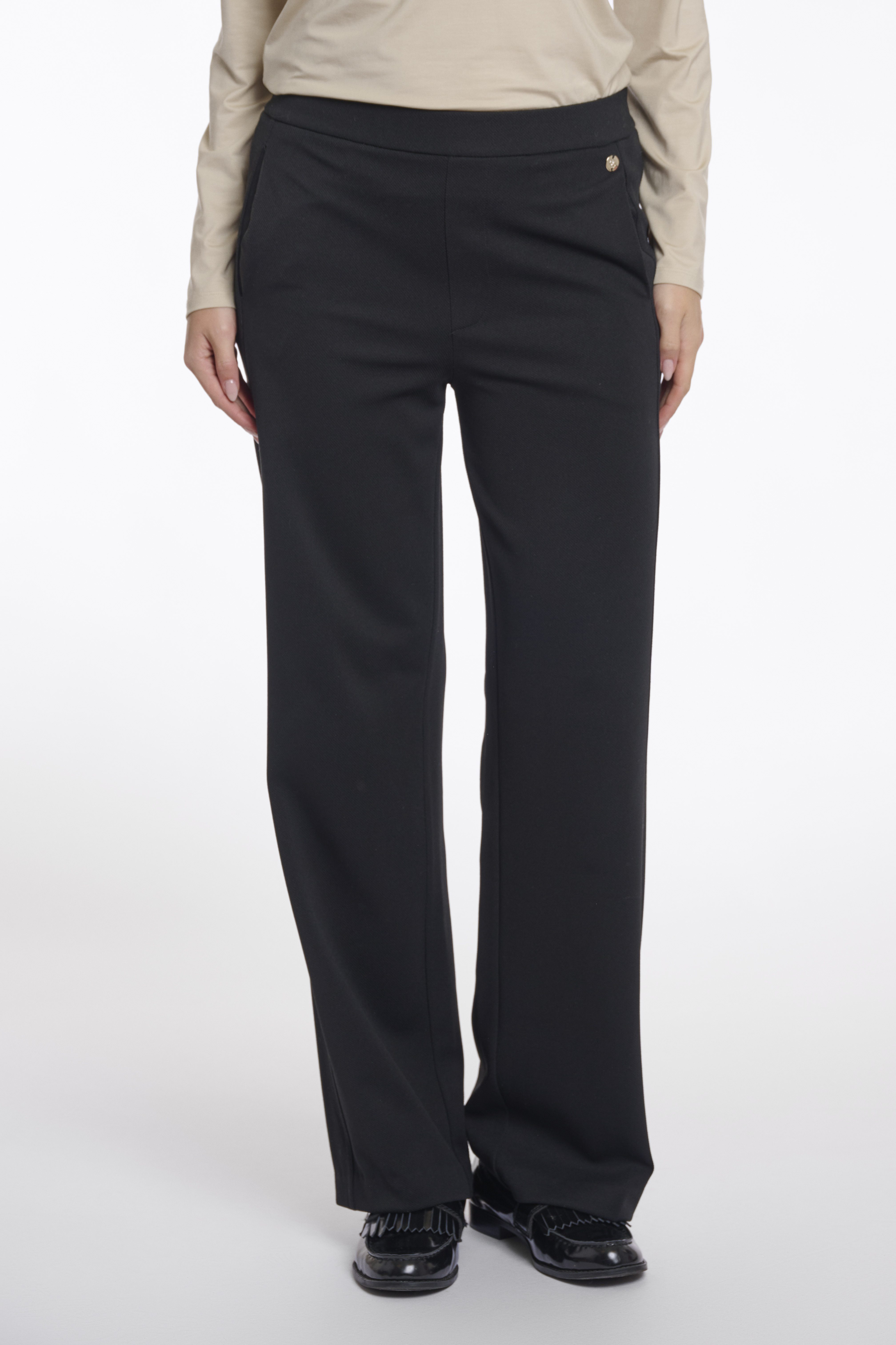 Rino & Pelle - Averly Short Length Straight Leg Pants - Black