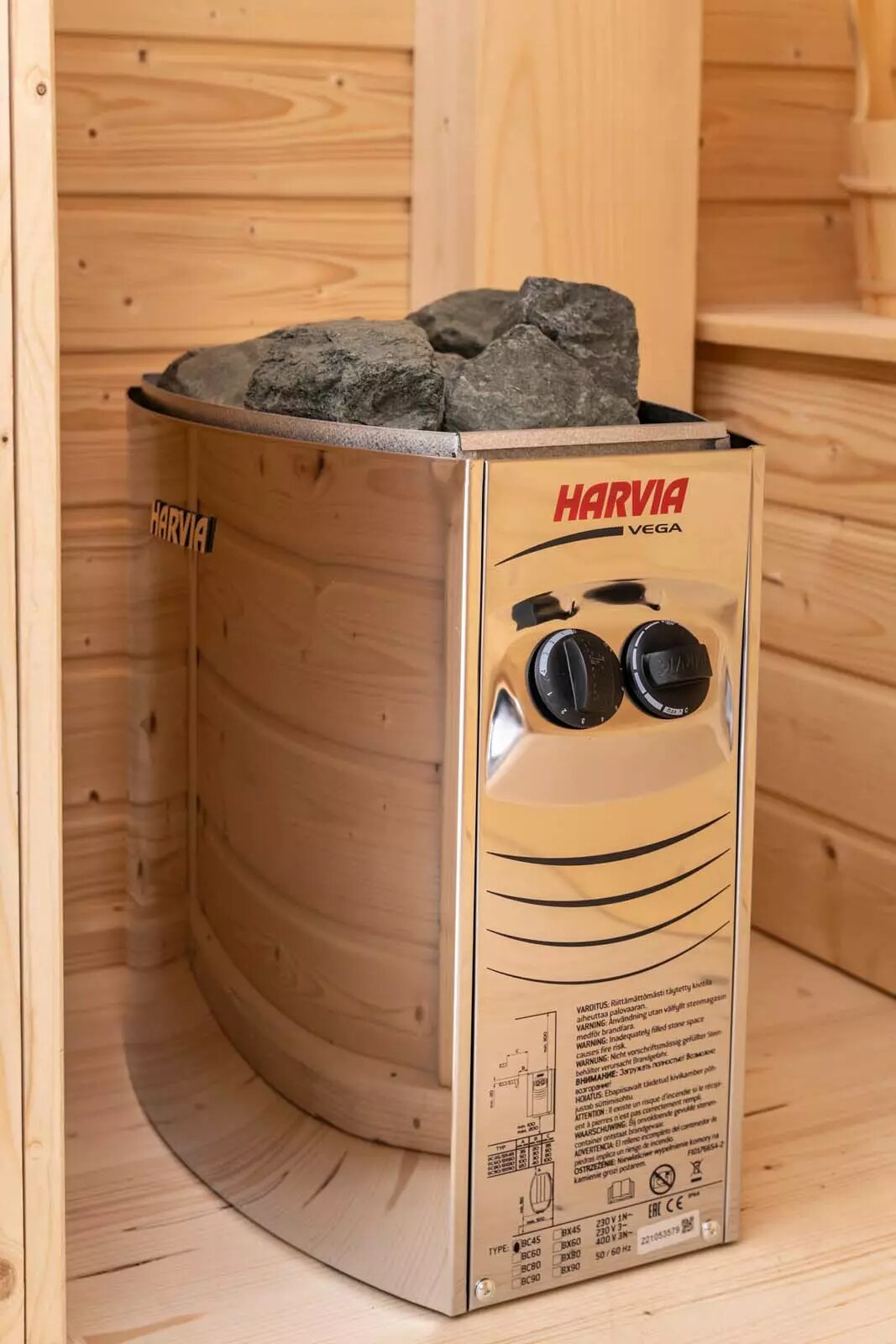 PureHaven Aussensauna 190x205x240 cm mit finnischem Saunaofen von Harvia inkl. kompletten Zubehör einfach montierbar energiesparend leichte Bedienung