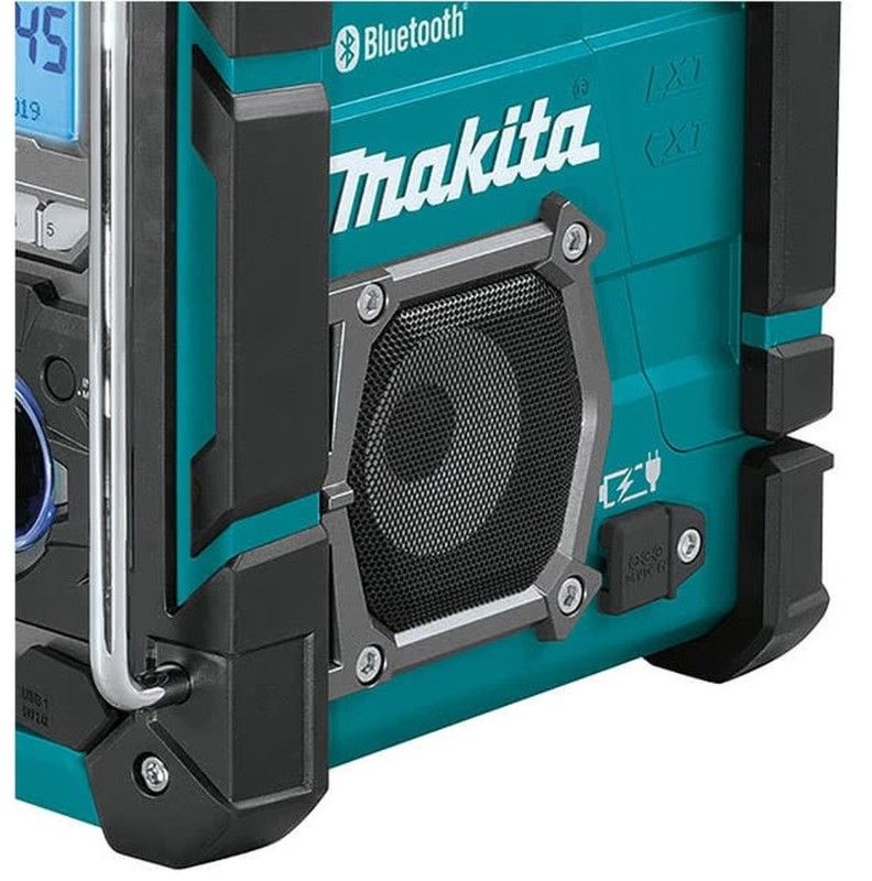 Makita DMR300 Bouwradio met laadfunctie voor LXT/CXT accu (Bluetooth & FM)