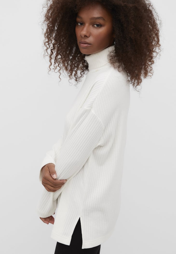 Camiseta oversized com textura aveludada