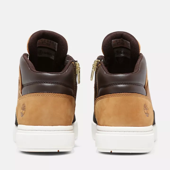 Bota de caminhada infantil Junior Seneca Bay na cor amarela.