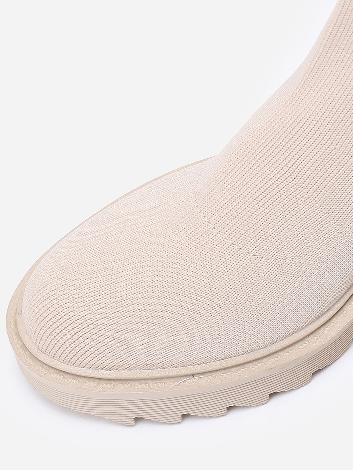 Bottines en maille à semelle crantée- Beige