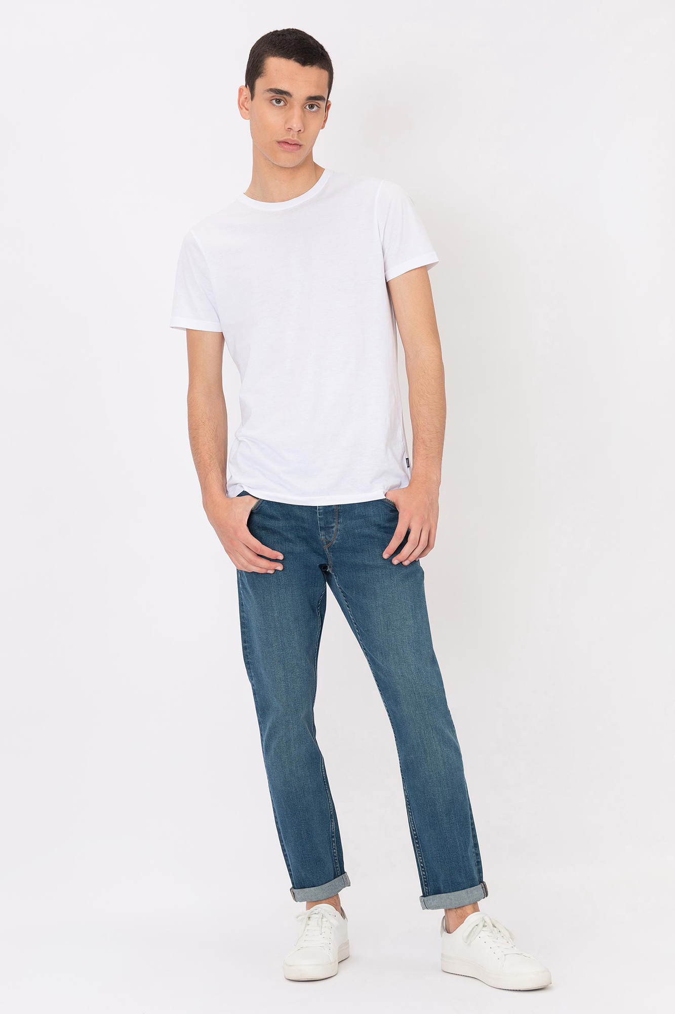 Calça jeans Tyler de corte afunilado