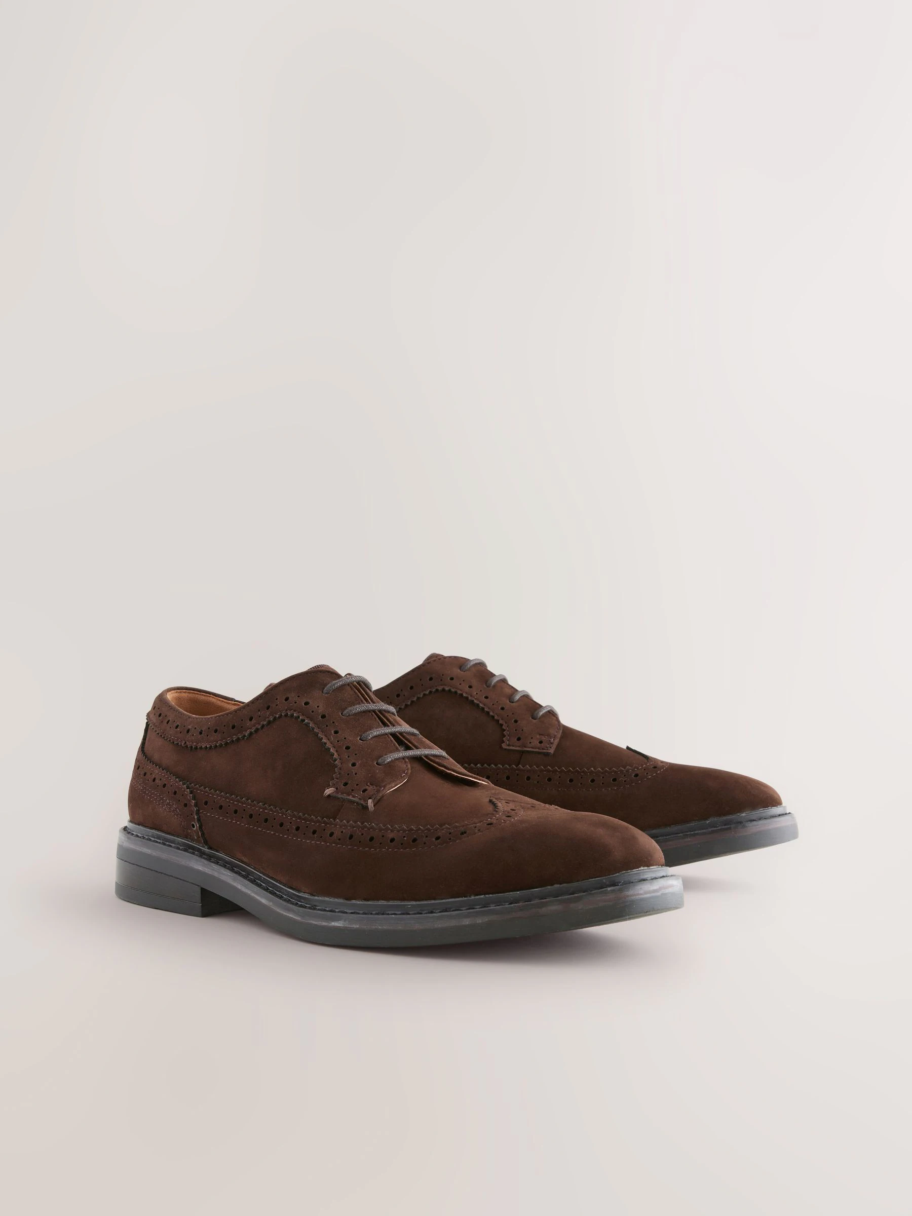 Bruin - Brogues met doorlopend vleugelstuk