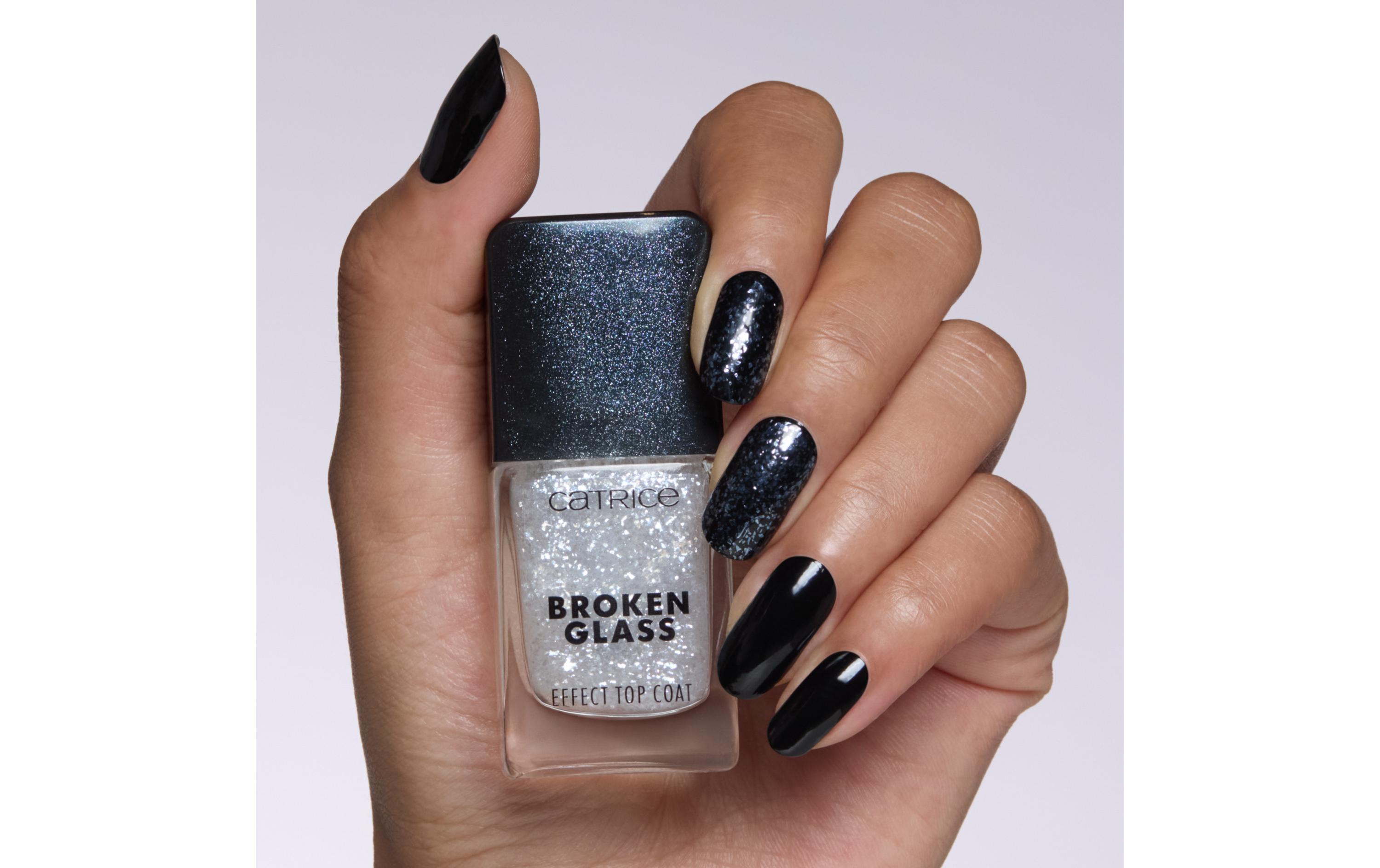 Topcoat Broken Glass Effect 050 Sparkling ReflectionTop Coat mit Broken Glass Effekt für einen Glassplitter-Look