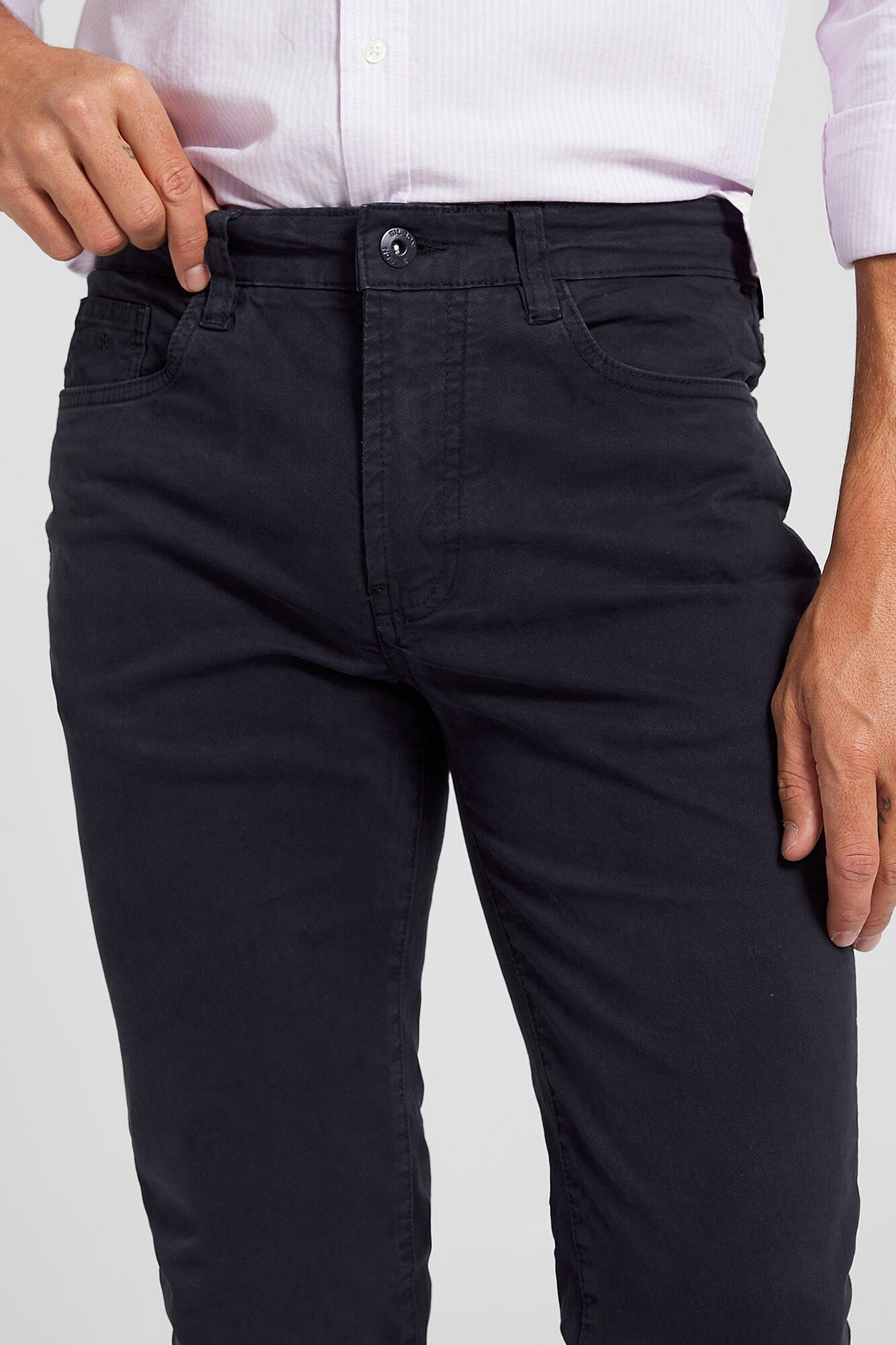 Calça esportiva casual azul marinho com cinco bolsos - Azul marinho