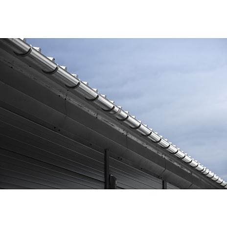 Grøvik tagrendepakke i aluminium 12 meter