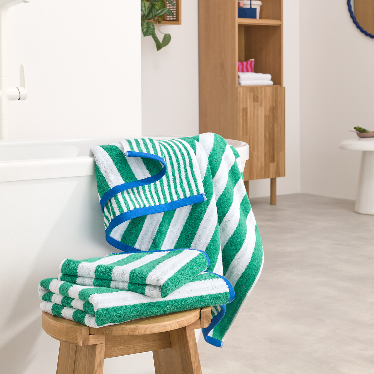 LA REDOUTE INTERIEURS<br>Toalha atoalhada 500g, Dani
