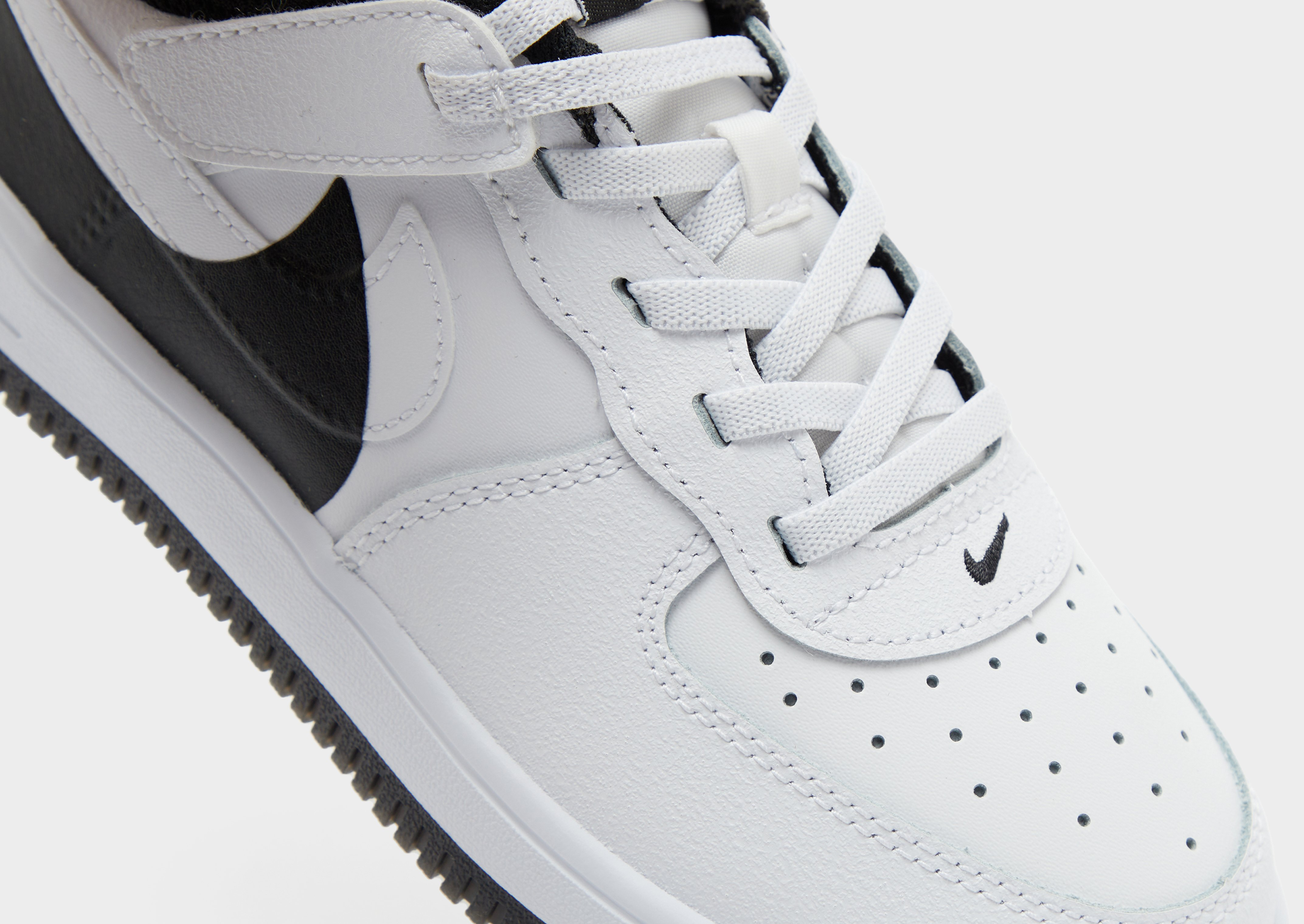 Nike Air Force 1 LV8 Enfant