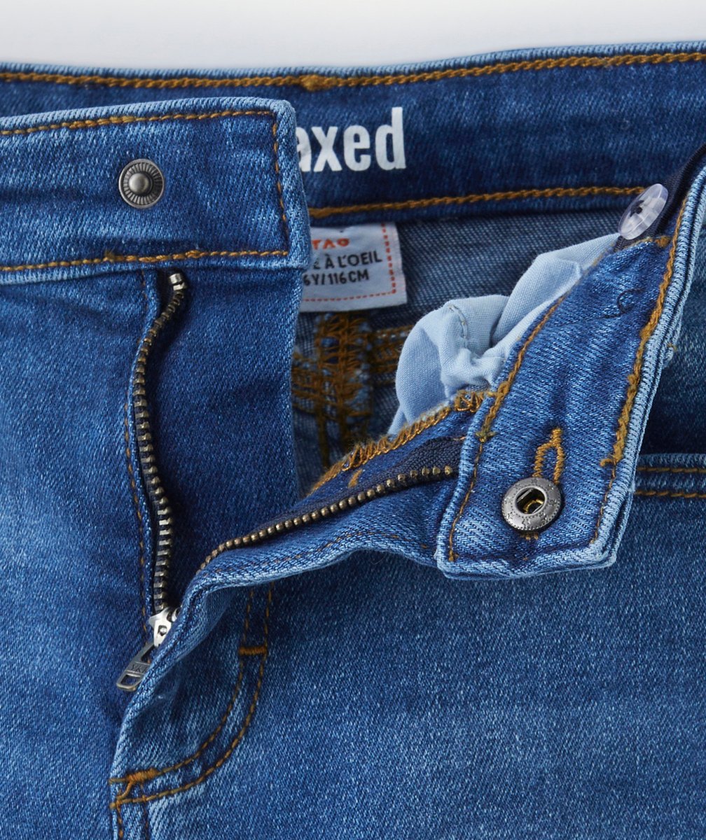 pantalon relaxed garçon en denim low impact avec revers