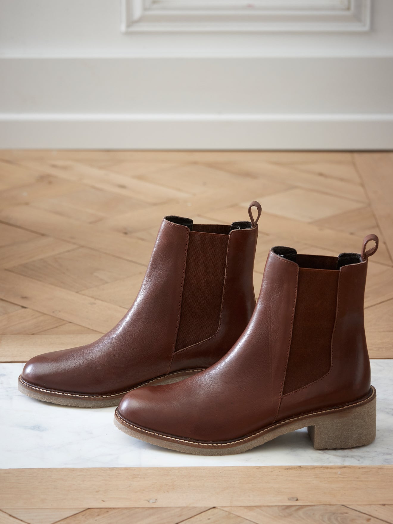 Boots chelsea cuir femme tige haute