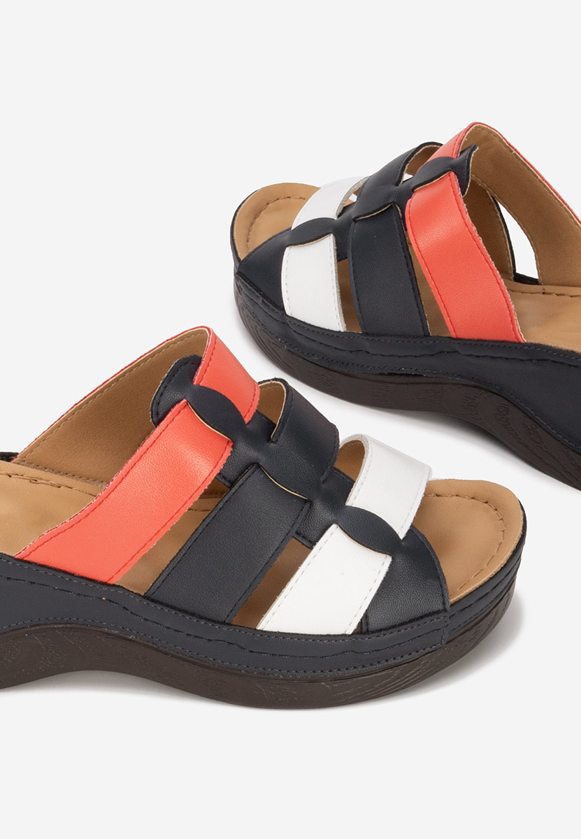 Mules à plateforme marine Adryana