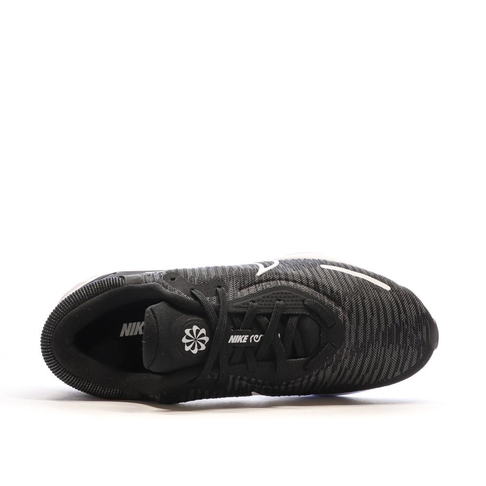 Nike Chaussures de running Noire Femme Nike Renew