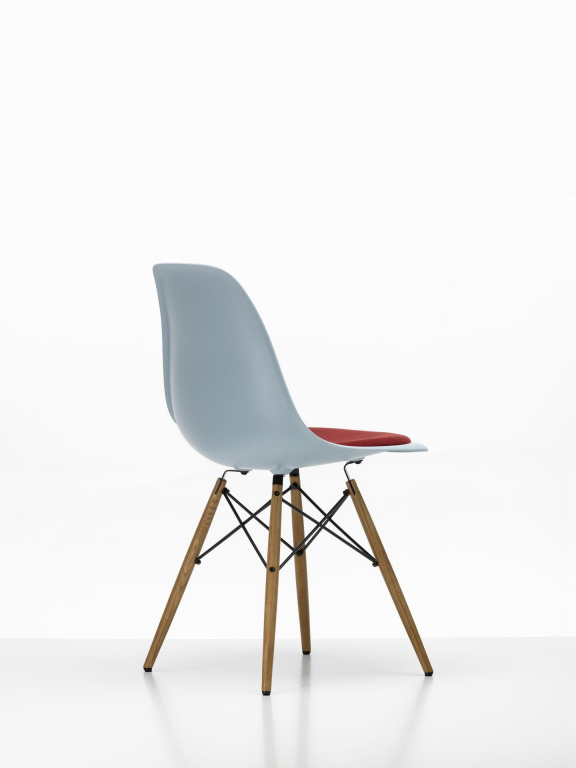 Vitra Eames DSW stoel vast zitkussen red/moorbrown, ijsgrijs