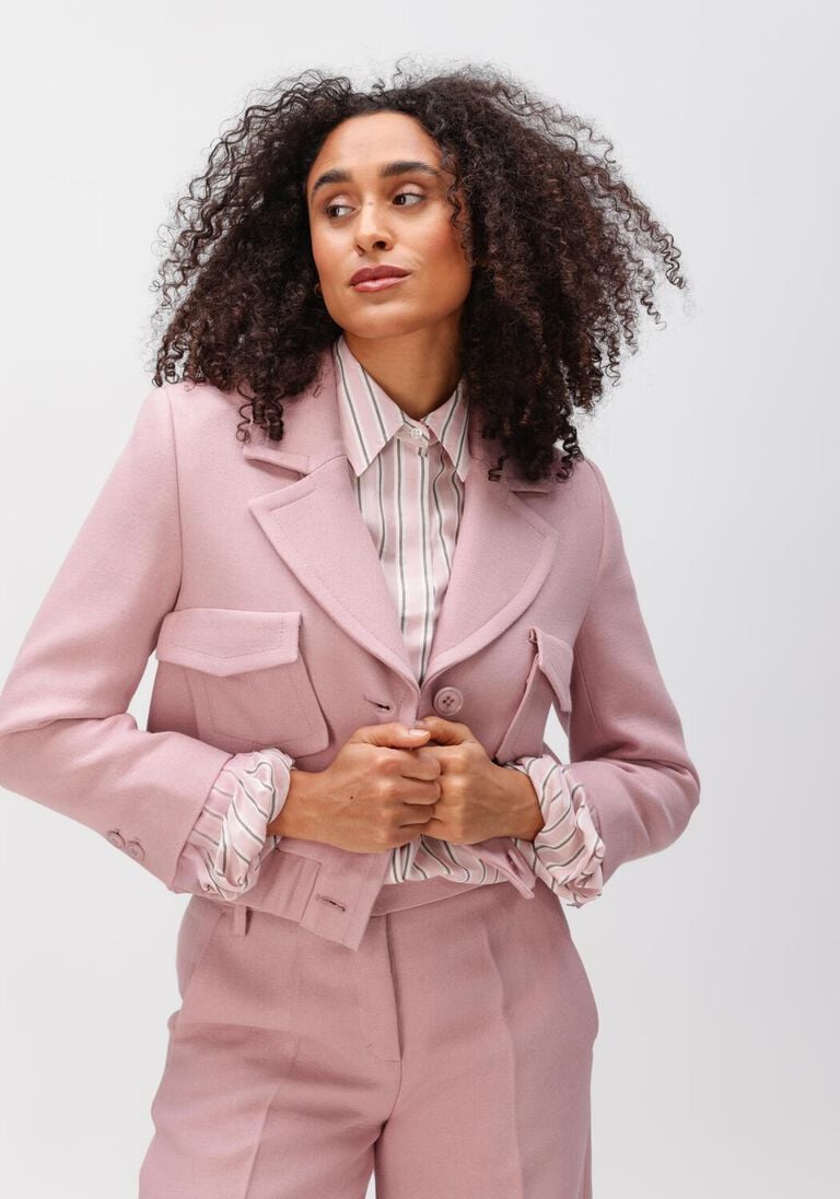 roze dorothee schumacher jassen layered coolness jacket