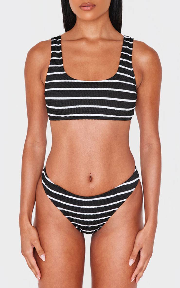 Noir Bas De Bikini Tanga À Rayures En Tissu Froissé