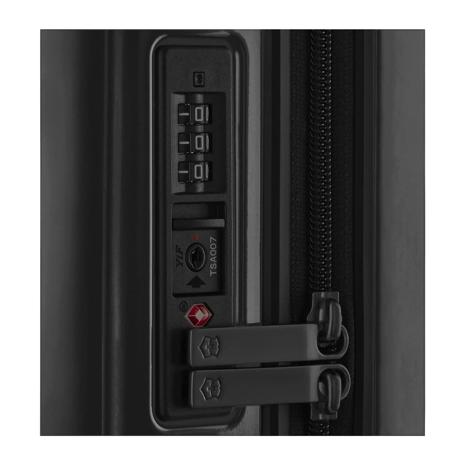 Victorinox Airox Frequent Flyer Hardside Carry-On black