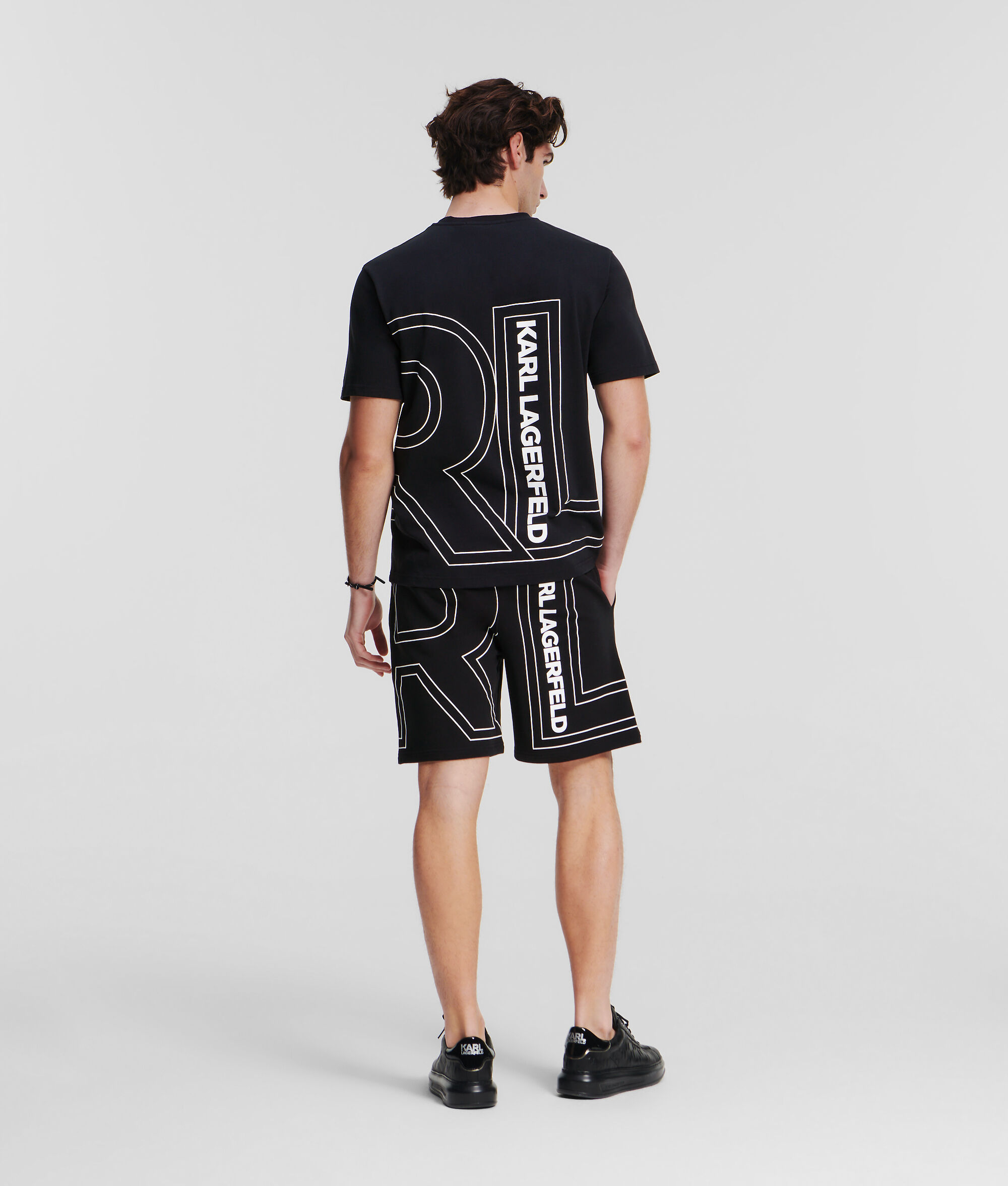 T-SHIRT ORNÉ DU LOGO KARL