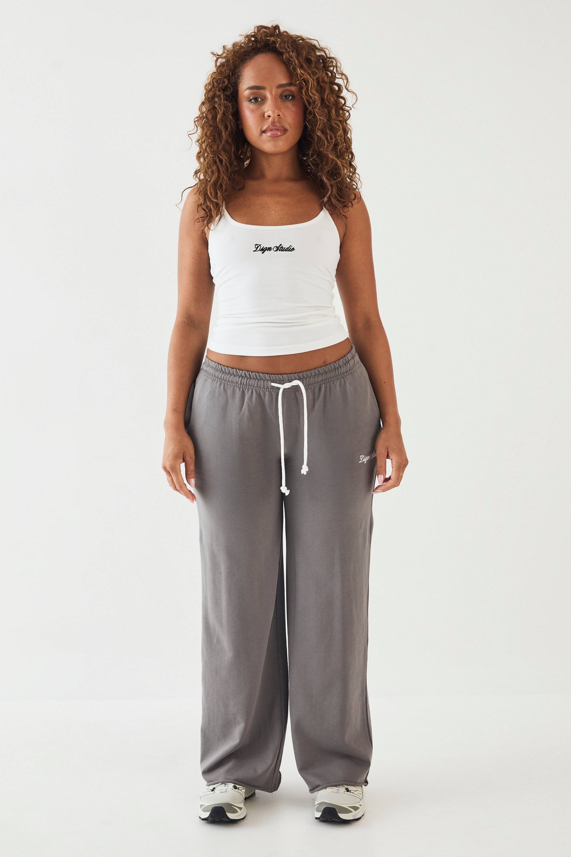 Jogging Dsgn Studio Taille Basse Cordon Contrasté Jambe Droite Molleton Bouclette