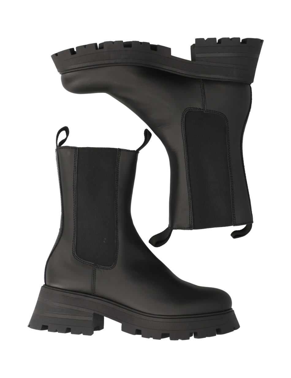 Chelsea Boot