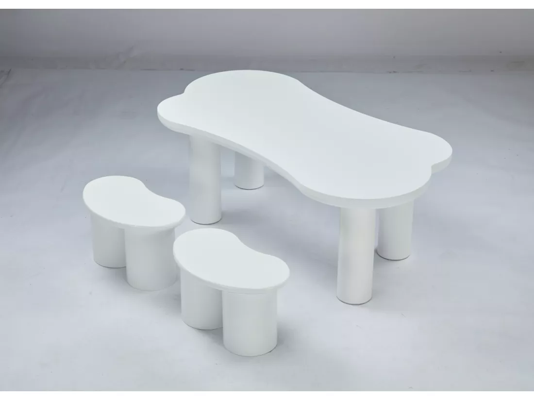 Table basse asymétrique avec 2 tabourets - en MDF + pieds en PVC - 113x58x40.5cm - Blanc