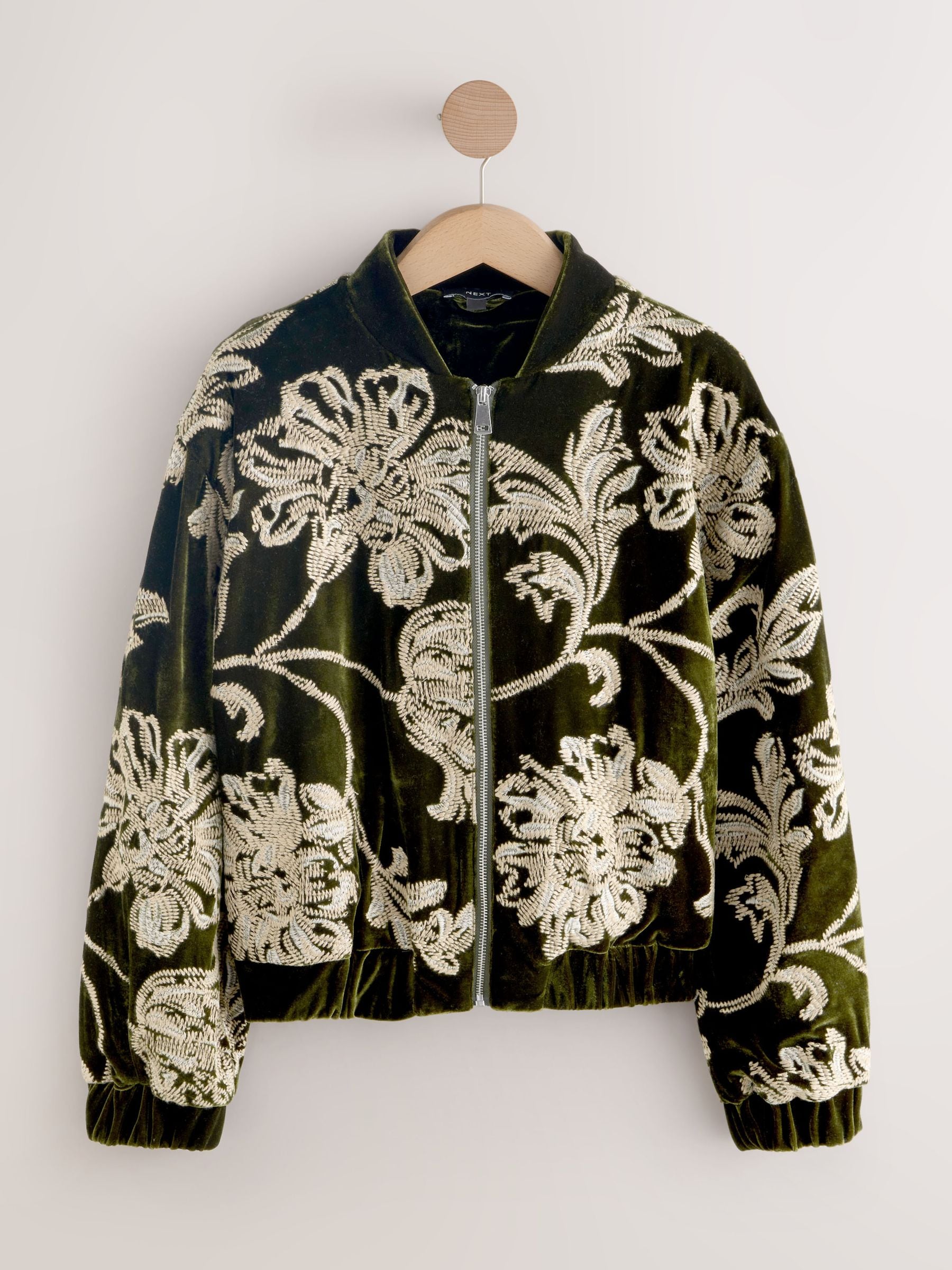 Groen - Embroidered Velvet Jacket